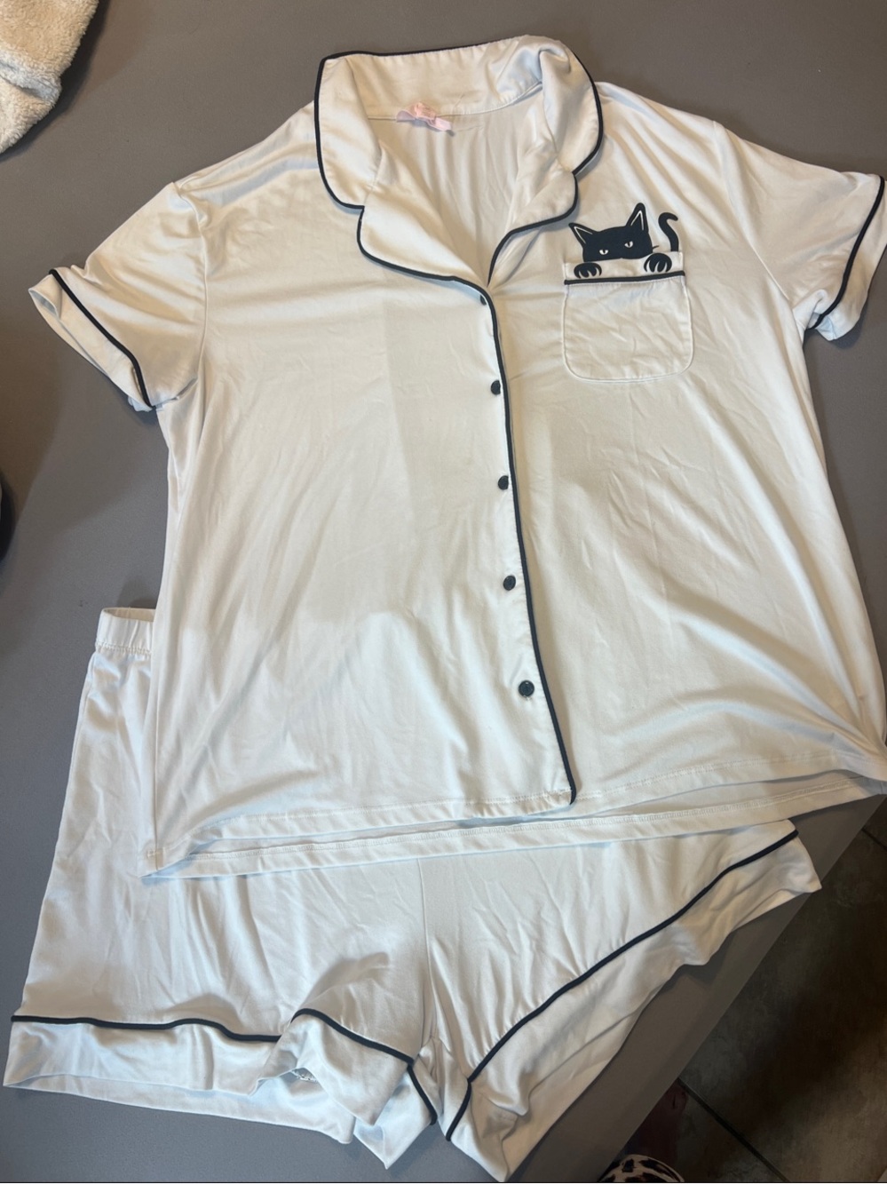 White Short Sleeve Cotton Pajama Set with Black Cat Trim